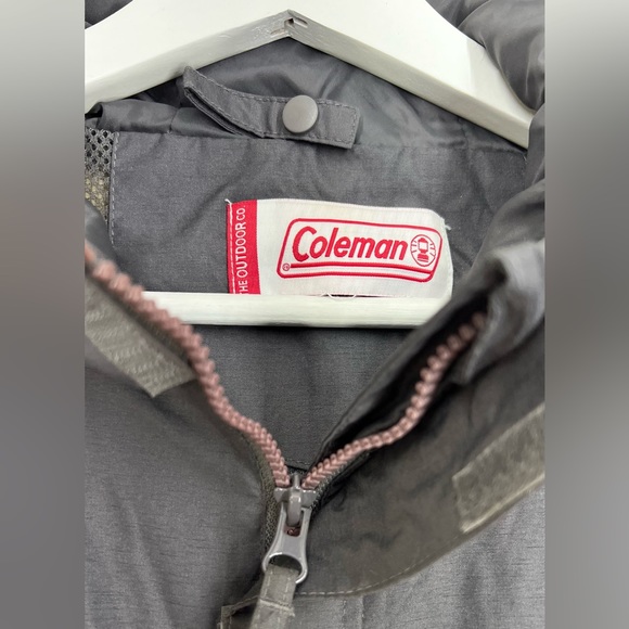 COLEMAN Lightweight Waterproof Rain Hooded-Jacket Coat Size L - Picture 9 of 10